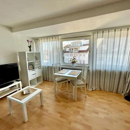 Nice And Comfortable, Centrally Located Apartment 라인펠덴 외부 사진