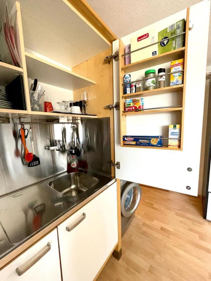 Nice And Comfortable, Centrally Located Apartment 라인펠덴 외부 사진